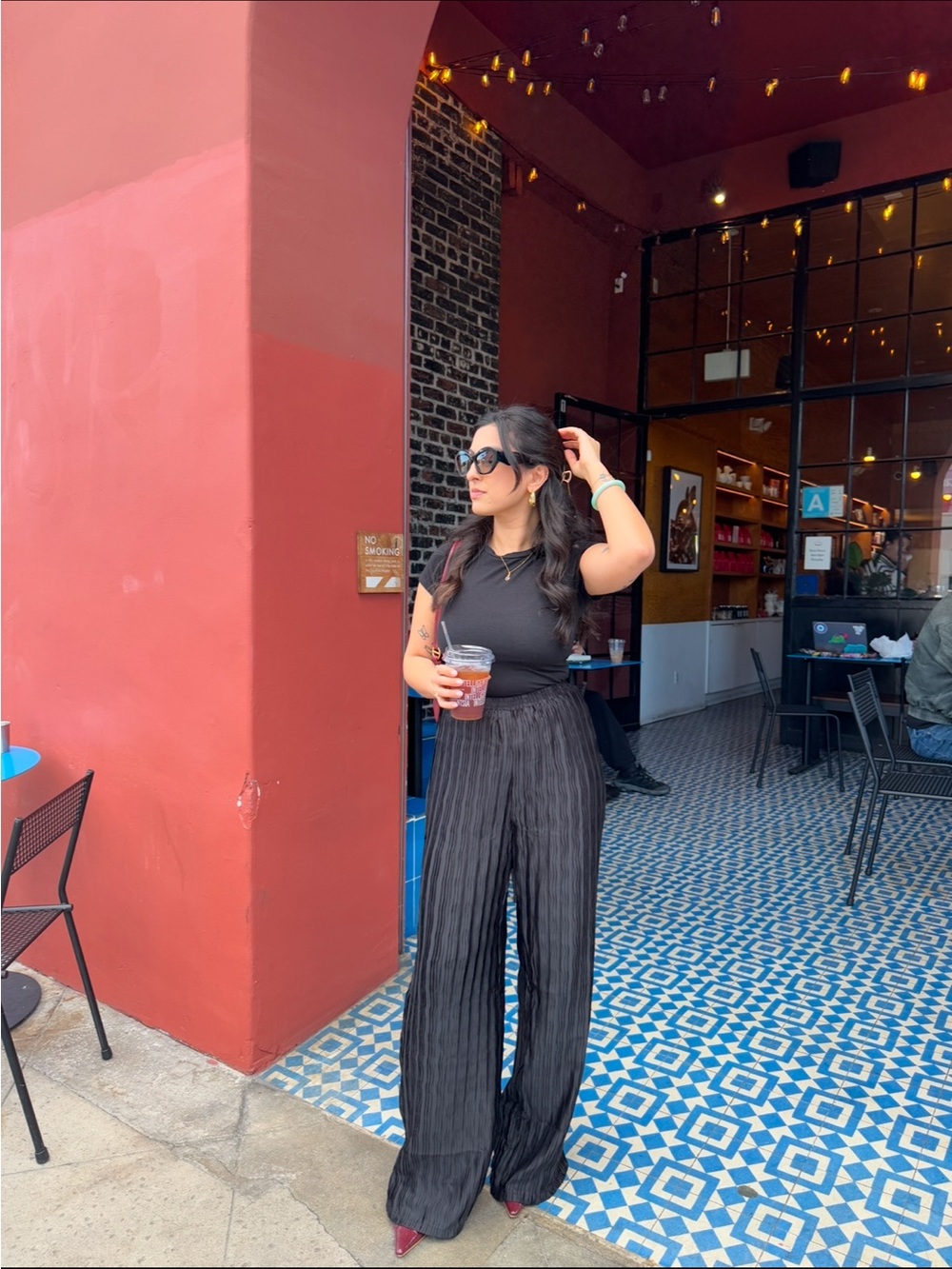 Lulu's Black High-Waist Pleated Wide-Leg Pants